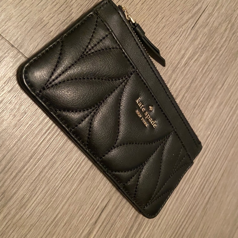 Kate spade quilted wallet